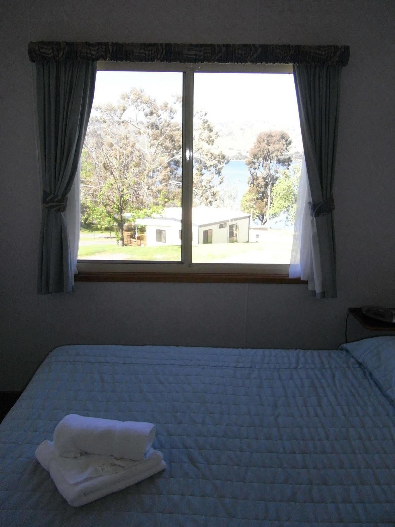 Discovery Parks - Lake Hume, New South Wales Bagian luar foto